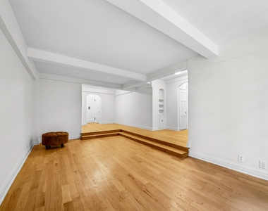 East 56th Street - Photo Thumbnail 1