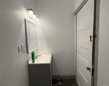 171 Chapin Street - Photo Thumbnail 12