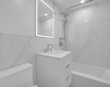 Copy of 165 East 66th Street, Unit 16a - Photo Thumbnail 10