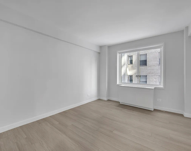 Copy of 165 East 66th Street, Unit 16a - Photo Thumbnail 8
