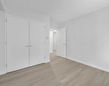 Copy of 165 East 66th Street, Unit 16a - Photo Thumbnail 9