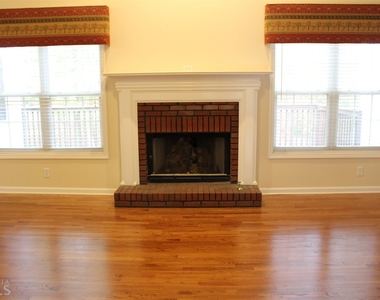 149 Walnut Ridge Drive - Photo Thumbnail 12