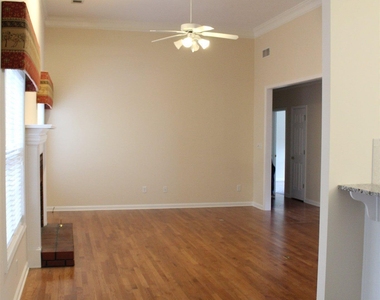 149 Walnut Ridge Drive - Photo Thumbnail 9