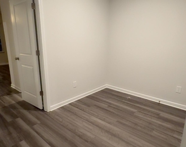 122 Brexley Drive - Photo Thumbnail 20