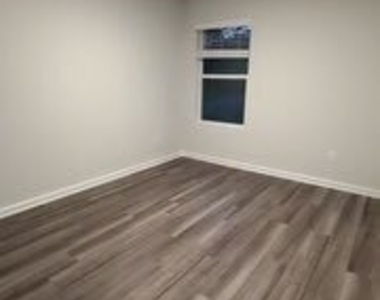 122 Brexley Drive - Photo Thumbnail 15