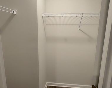 122 Brexley Drive - Photo Thumbnail 17