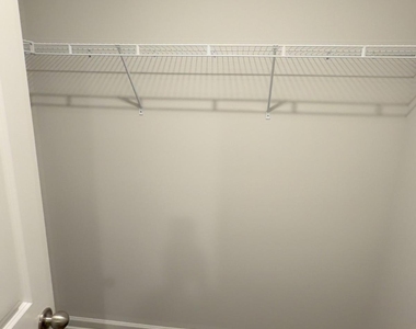 122 Brexley Drive - Photo Thumbnail 18