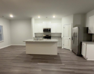 122 Brexley Drive - Photo Thumbnail 3