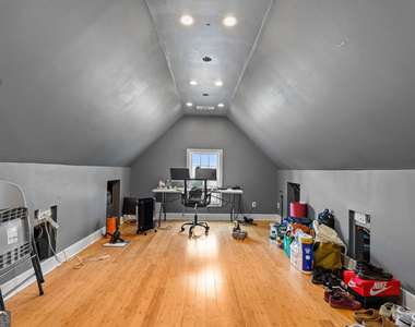 293 Jordan Street Se - Photo Thumbnail 10