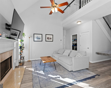 293 Jordan Street Se - Photo Thumbnail 1