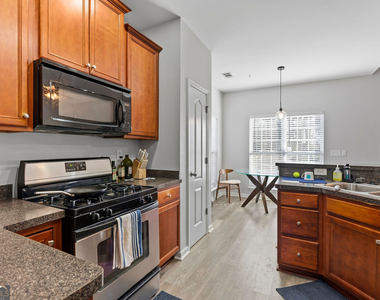 293 Jordan Street Se - Photo Thumbnail 6