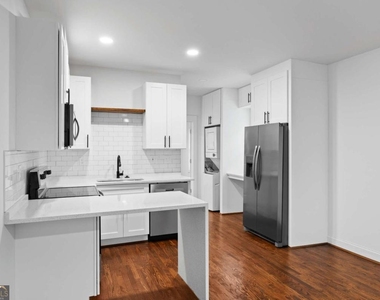 405 4th Street Ne - Photo Thumbnail 4
