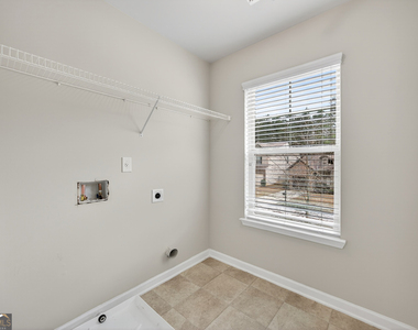 4497 Ravenwood Drive - Photo Thumbnail 12