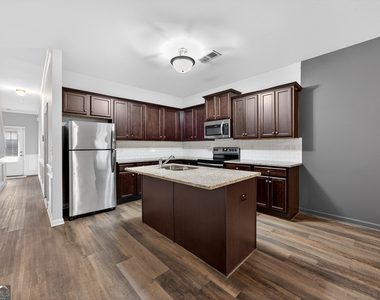 4497 Ravenwood Drive - Photo Thumbnail 6