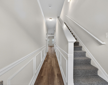 4497 Ravenwood Drive - Photo Thumbnail 3