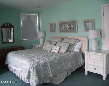 336 East Avenue - Photo Thumbnail 24