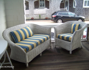 336 East Avenue - Photo Thumbnail 7