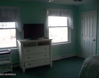 336 East Avenue - Photo Thumbnail 26