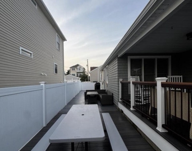 106 Surf Drive - Photo Thumbnail 5