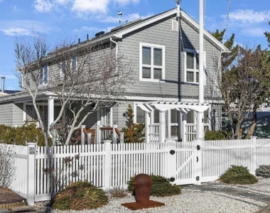 106 Surf Drive - Photo Thumbnail 1