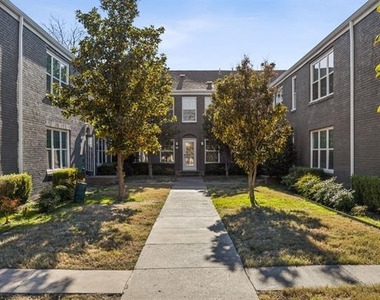 4402 Swiss Avenue - Photo Thumbnail 1