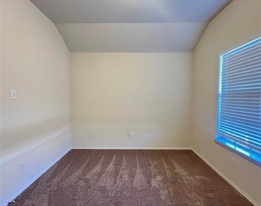 2049 Helmoken Falls Drive - Photo Thumbnail 3