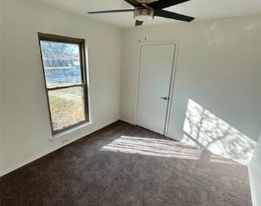 2218 Fuqua Road - Photo Thumbnail 9