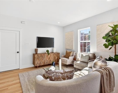 439 W 9th Street - Photo Thumbnail 2