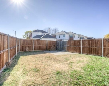5441 Mohawk Court - Photo Thumbnail 21