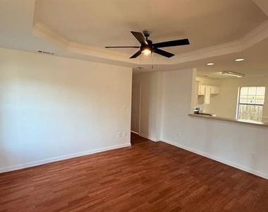 1511 Doyle Avenue - Photo Thumbnail 2