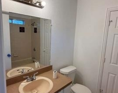 1511 Doyle Avenue - Photo Thumbnail 8