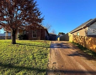 1511 Doyle Avenue - Photo Thumbnail 10