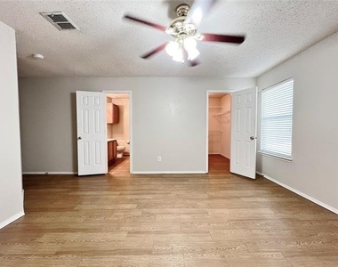 2217 Lookout Lane - Photo Thumbnail 15