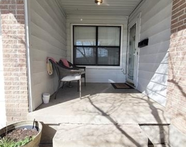 738 Hawthorne Lane - Photo Thumbnail 1