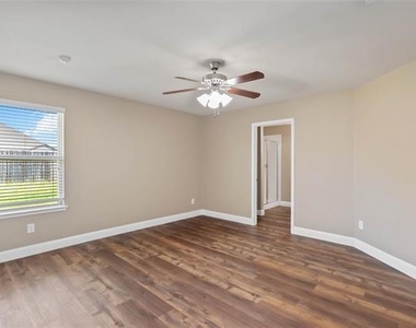 1450 Arabella Avenue - Photo Thumbnail 22