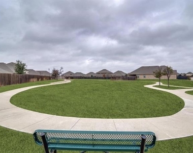 1450 Arabella Avenue - Photo Thumbnail 36