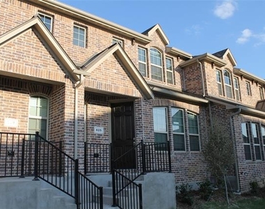 825 Ben Lane - Photo Thumbnail 1