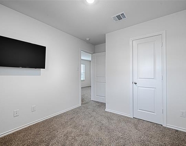 1401 Old Trail Road - Photo Thumbnail 16