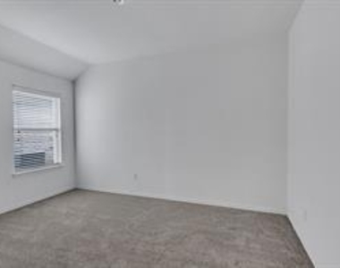 13117 N Larks View Point - Photo Thumbnail 9