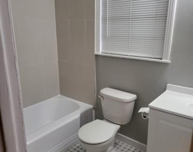 1006 W Lamar Street - Photo Thumbnail 13