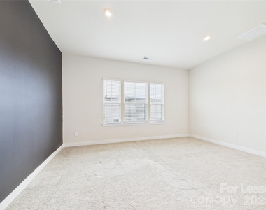 3131 Coquina Lane - Photo Thumbnail 15