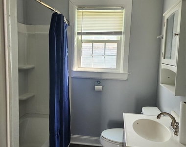 3024 Parkway Avenue - Photo Thumbnail 1