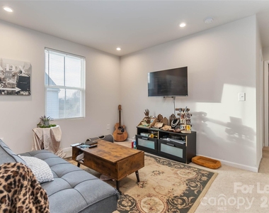 5048 Downhaul Drive - Photo Thumbnail 6