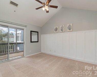 17544 Tuscany Lane - Photo Thumbnail 9