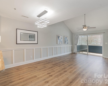 17544 Tuscany Lane - Photo Thumbnail 3