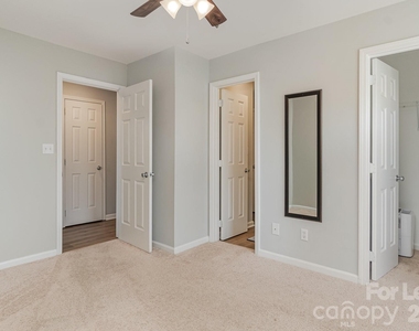 17544 Tuscany Lane - Photo Thumbnail 14