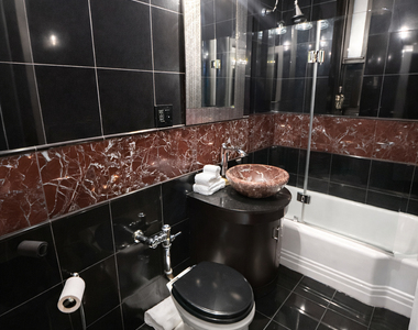 East 54th Street - Photo Thumbnail 18