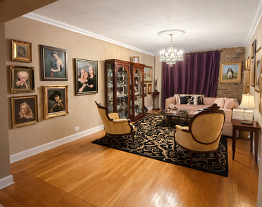 East 54th Street - Photo Thumbnail 2