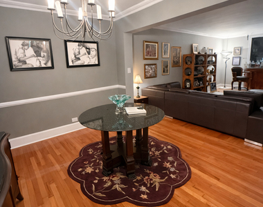 East 54th Street - Photo Thumbnail 6