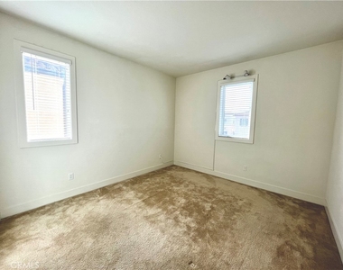 12040 Estrella Place - Photo Thumbnail 19